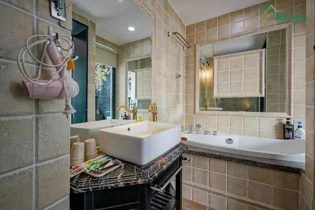 Deluxe Tek Büyük veya İki Ayrı Yataklı Oda, Şehir Manzaralı