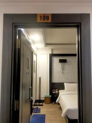 Superior Tek Büyük veya İki Ayrı Yataklı Oda