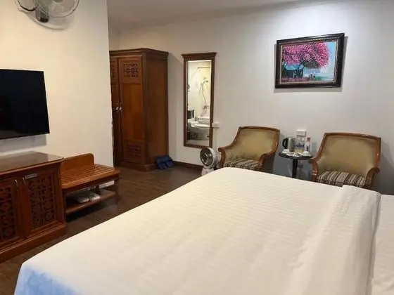 Deluxe room (City View)