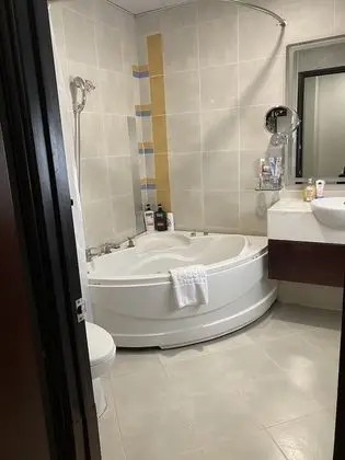 Deluxe Tek Büyük veya İki Ayrı Yataklı Oda