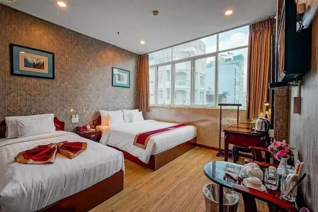 Deluxe Tek Büyük veya İki Ayrı Yataklı Oda