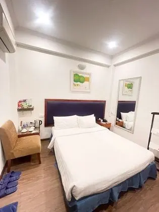 Standard Tek Büyük Yataklı Oda