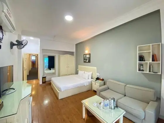 Deluxe Tek Büyük Yataklı Oda