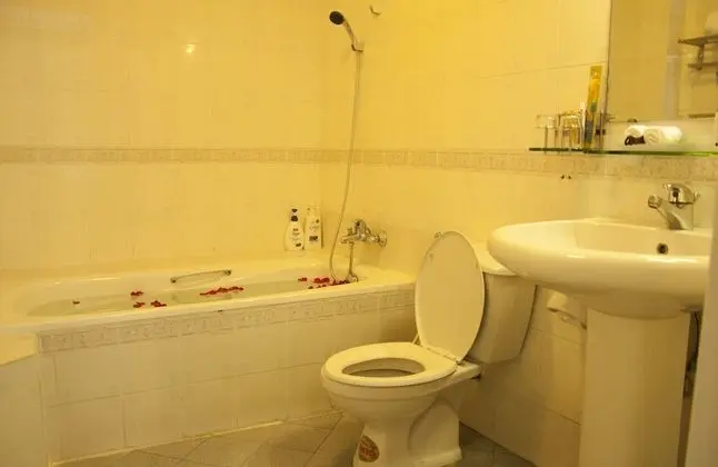 Standard Tek Büyük Yataklı Oda