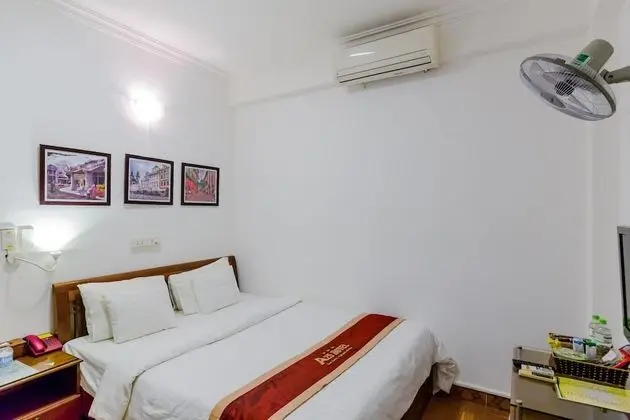 Superior Tek Büyük Yataklı Oda, 1 Çift Kişilik Yatak