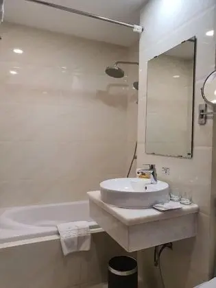 Deluxe Tek Büyük veya İki Ayrı Yataklı Oda