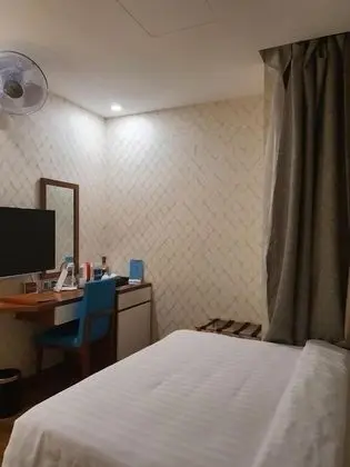 Superior Tek Büyük veya İki Ayrı Yataklı Oda