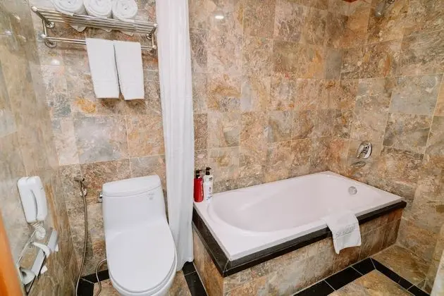Superior Tek Büyük veya İki Ayrı Yataklı Oda, Penceresiz