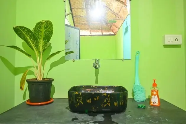 Oda, Birden Çok Yatak, Özel Banyo, Bahçe Manzaralı