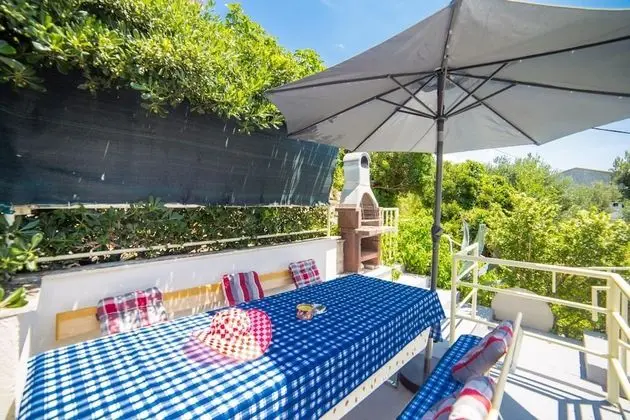 Apart Daire, 2 Tek Kişilik Yatak