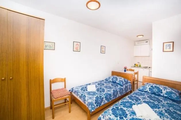 Apart Daire, 2 Tek Kişilik Yatak