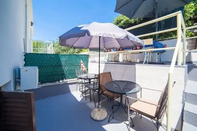 Apart Daire, 2 Tek Kişilik Yatak