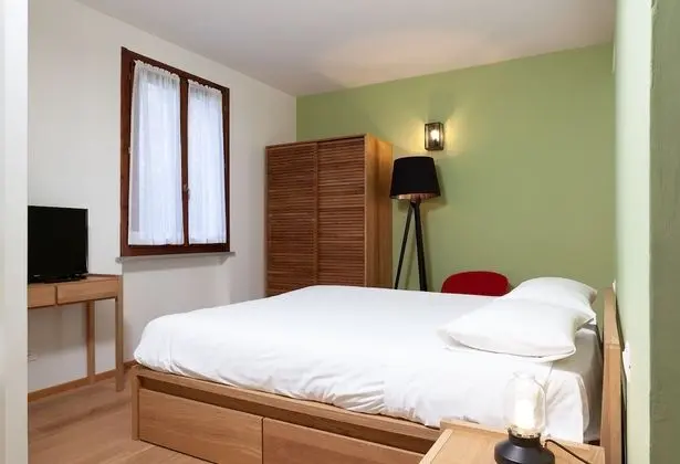 Deluxe Süit, 1 Yatak Odası, Havuz Kullanımı, Bahçeli