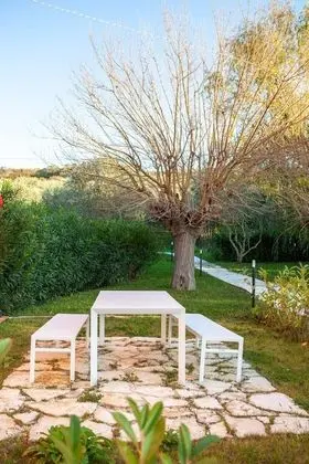 Deluxe Süit, 1 Yatak Odası, Havuz Kullanımı, Bahçeli