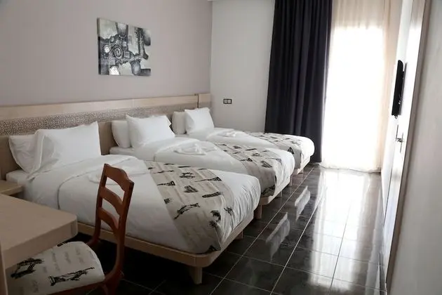 Standard Üç Kişilik Oda