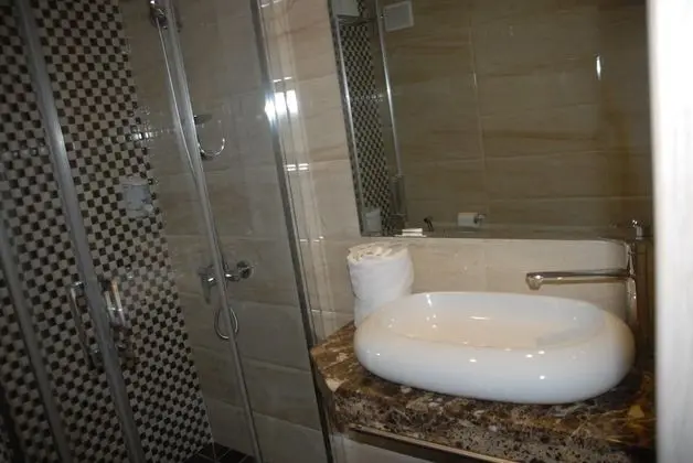 Standard Üç Kişilik Oda