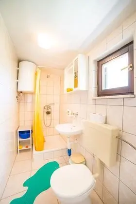 Apart Daire, 2 Tek Kişilik Yatak