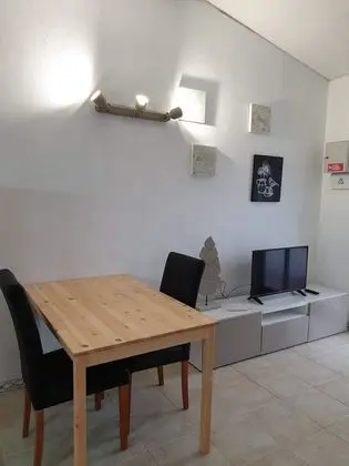 Apart Daire, 1 En Büyük (King) Boy Yatak ve Çekyat