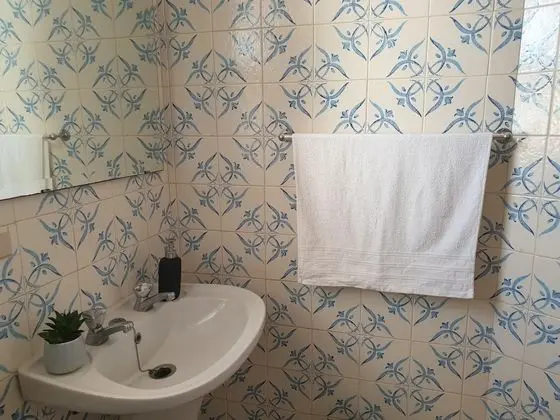 Apart Daire, 1 En Büyük (King) Boy Yatak ve Çekyat