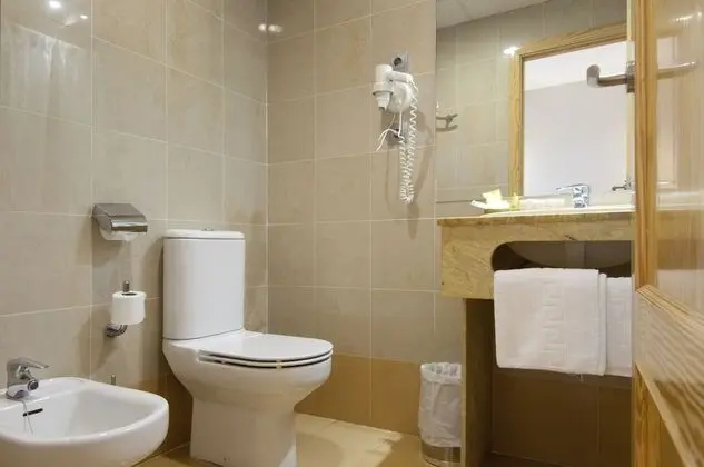 Tek Büyük Yataklı Oda (Small)