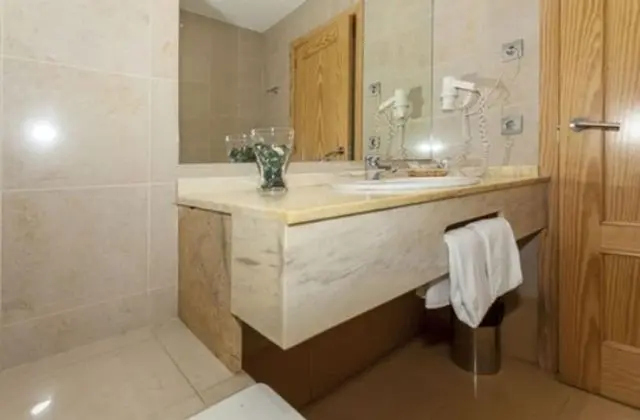 Tek Büyük Yataklı Oda (Small)