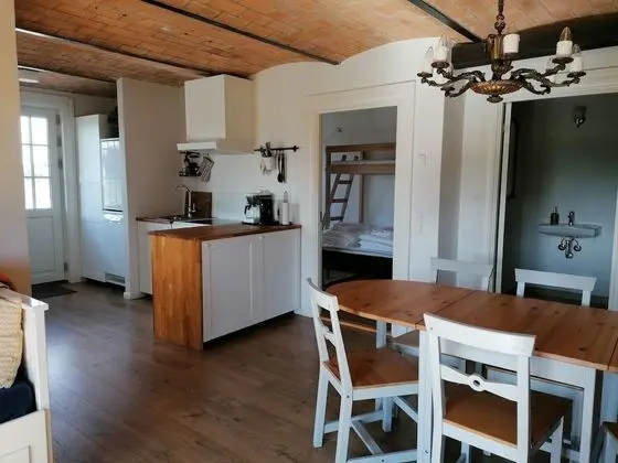 Basic Apart Daire, Birden Çok Yatak, Sigara İçilmez