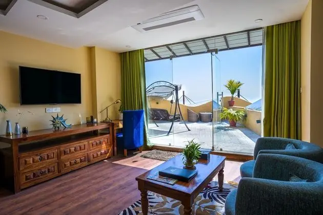 Premium Tek Büyük veya İki Ayrı Yataklı Oda
