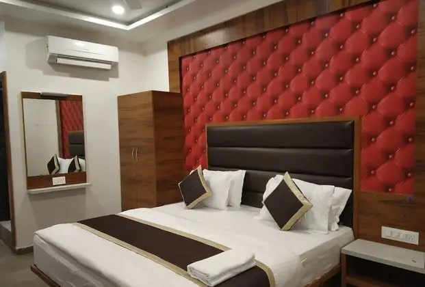 Deluxe Üç Kişilik Oda