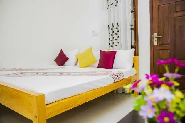 Standard Double Room, Garden View