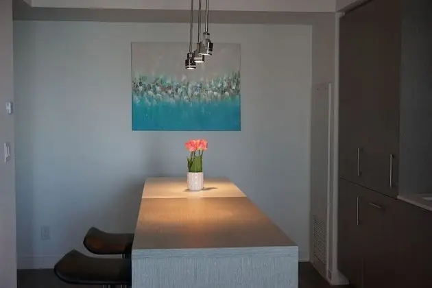 Odada yemek servisi