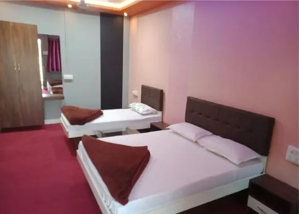 Deluxe Üç Kişilik Oda