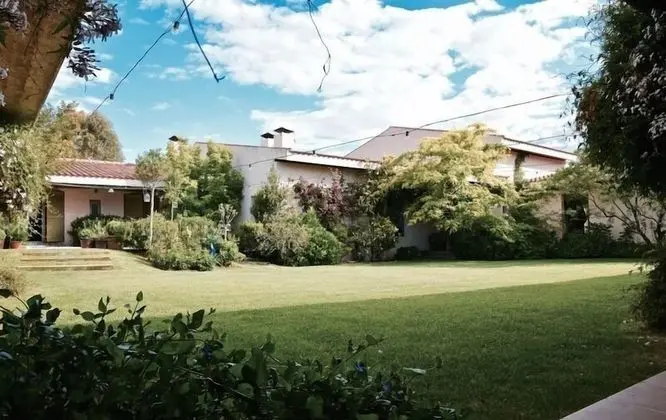 Design Tek Büyük veya İki Ayrı Yataklı Oda, Özel Banyo, Avlu Manzaralı (Zemara)