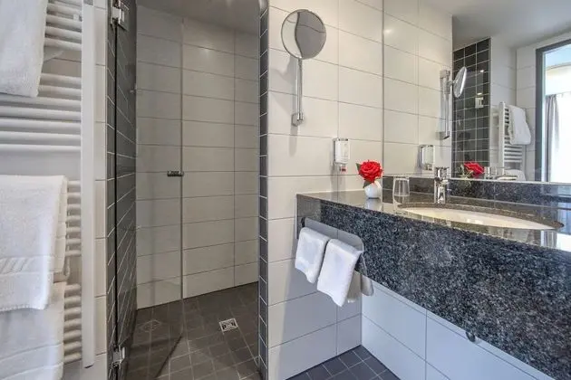 Premium Tek Büyük veya İki Ayrı Yataklı Oda