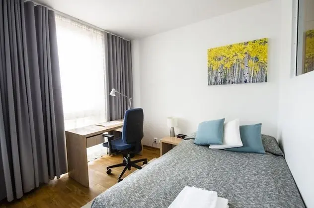 Basic Stüdyo, 1 Tek Kişilik XL Yatak, Küçük Mutfak
