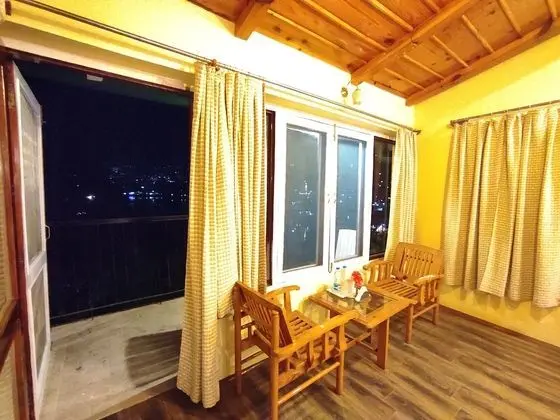 Luxury Tek Büyük Yataklı Oda