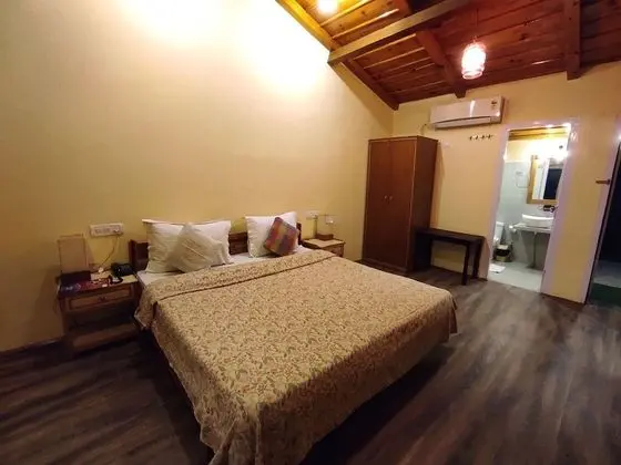 Luxury Tek Büyük Yataklı Oda