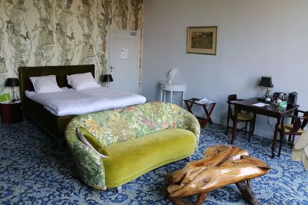 Grand Süit, Sigara İçilmez