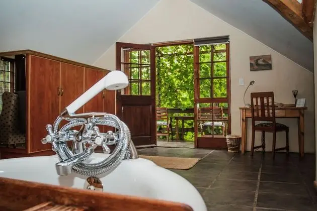 Barn Owl Luxury Loft Room - Stairs