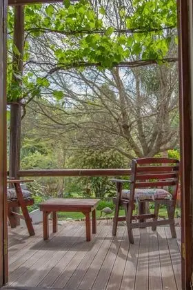 Kingfisher Semi-Luxury Double / Twin Room