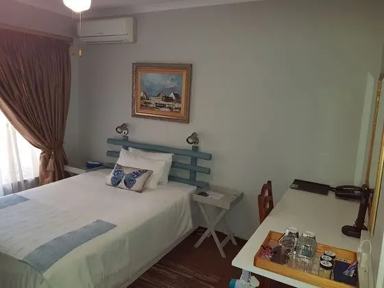 Basic Tek Büyük Yataklı Oda