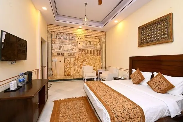 Luxury Tek Büyük Yataklı Oda