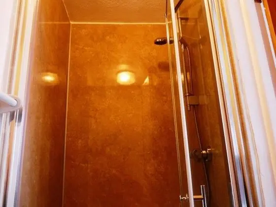Tek Büyük Yataklı Oda, 1 En Büyük (King) Boy Yatak, Banyolu/Duşlu, Deniz Manzaralı (Room1)