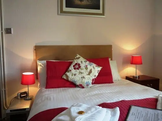 Tek Büyük Yataklı Oda, Banyolu/Duşlu, Deniz Manzaralı (Room3)