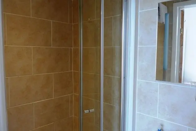 Tek Büyük Yataklı Oda, Banyolu/Duşlu, Liman Manzaralı (Room2)