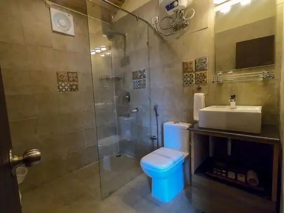 Superior Kır Evi