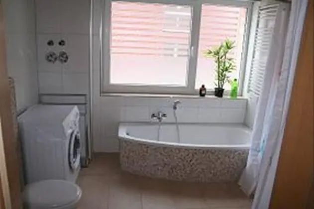 Tek Büyük Yataklı Oda, Sigara İçilmez, Ortak Banyo