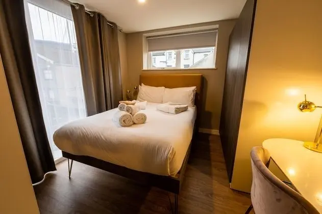 Deluxe Tek Büyük Yataklı Oda, Küçük Mutfak