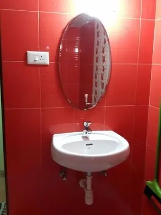 Family Tek Büyük Yataklı Oda, 2 Yatak Odası, Sigara İçilebilir, Bahçe Manzaralı