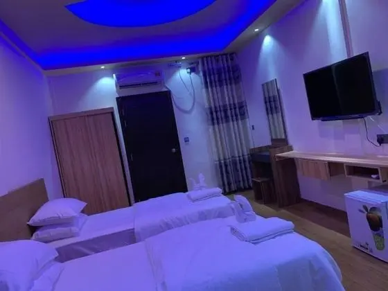 Standard Tek Büyük veya İki Ayrı Yataklı Oda