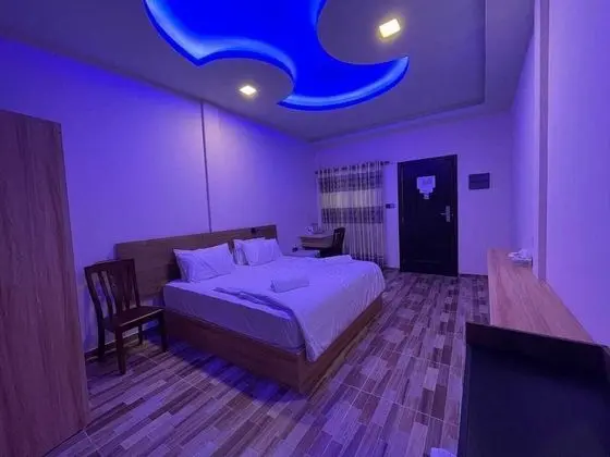 Standard Tek Büyük veya İki Ayrı Yataklı Oda